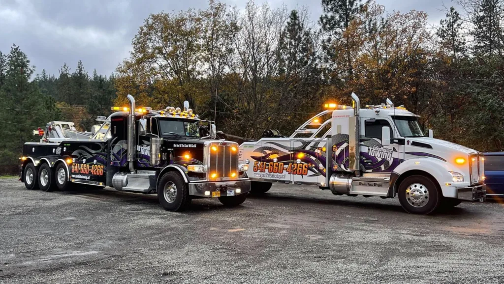 Goodfellas Towing Two tyow trucks footer picture 38d3fc72
