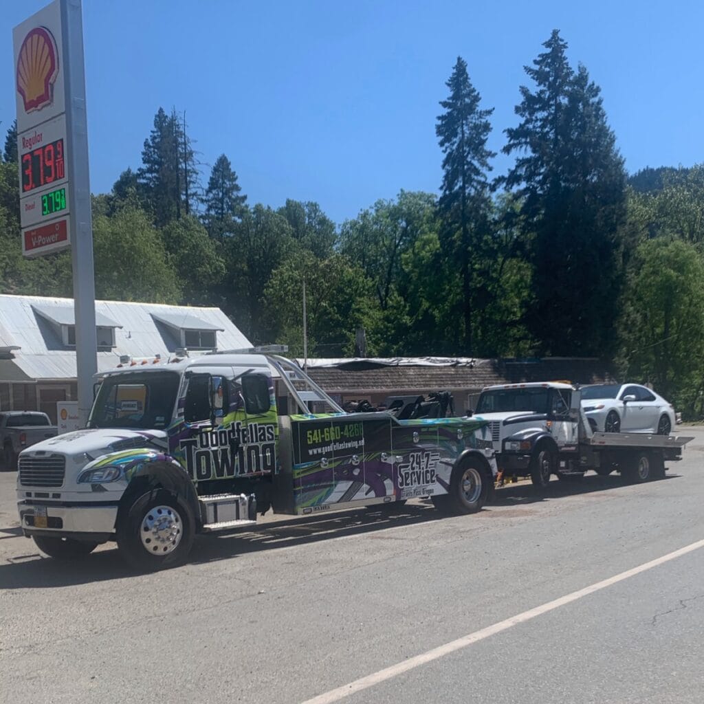 Goodfellas Towing 193022414 4418090568213633 701489957438679355 n